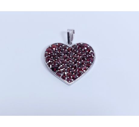 Strieborný prívesok 15586